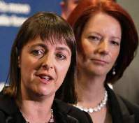 Bimbos, Roxon and Gillard, serving foreign criminal interests